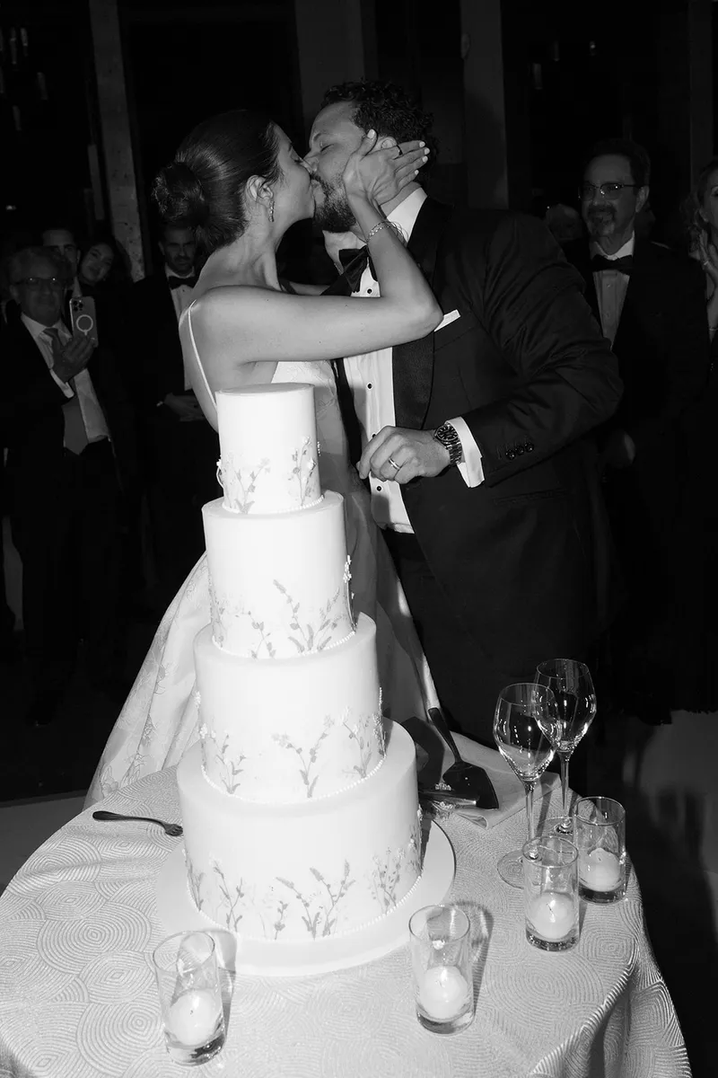 The cake cutting